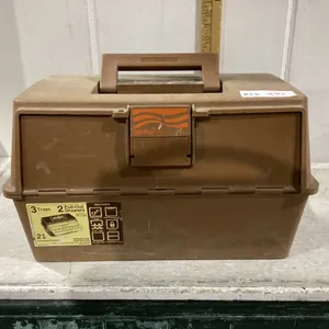 OLD PAL/WOODSTREAM TACKLE BOX W/ SOME TACKLE, FILET KNIFE