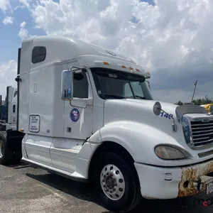 2013 Freightliner Columbia T/A Sleeper Semi Truck
 UNRESERVED