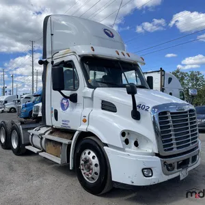2016 Freightliner Cascadia T/A Day Cab Semi Truck
 UNRESERVED