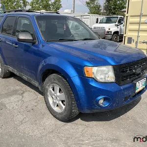 IMPOUND UNIT: 2011 Ford Escape XLT SUV
 UNRESERVED