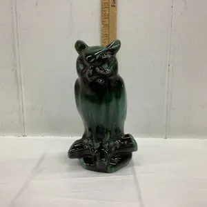 UNMARKED BLUE MOUNTAIN POTTERY OWL