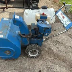 26" Ford ST 726 snowblower- 7hp eng, H67