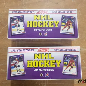 (2) Sealed 1991 NHL Hockey Score Collector Set Cards
 UNRESERVED