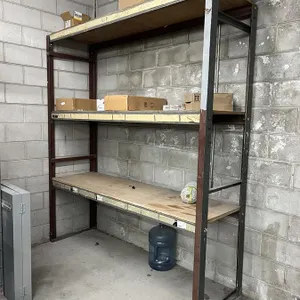 (1) Section of 7' Shelving
 UNRESERVED
