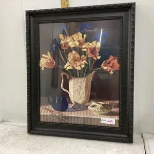 FLORAL PICTURE IN NICE DETAILED FRAME