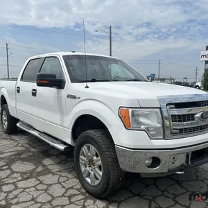 2014 Ford F150 XTR Crew Cab Truck