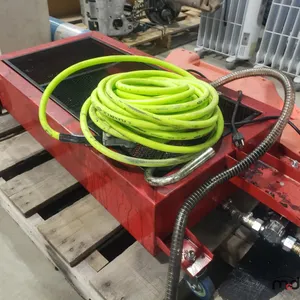 Oil Pan & Flexilla Legacy Air Hand Hose
 UNRESERVED