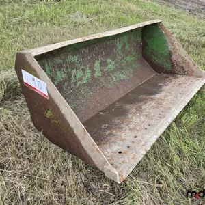 5' Tractor Bucket
 UNRESERVED