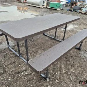 Folding Picnic Table
 UNRESERVED