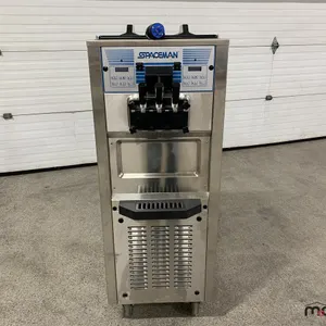 Spaceman Ice Cream Machine
 UNRESERVED