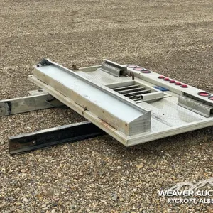 ALUMINUM MAGNUM TRUCK HEADACHE RACK