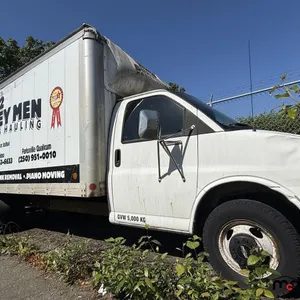1998 Chevrolet Express Van Truck (Non-Runner)
 UNRESERVED