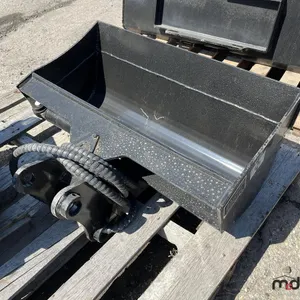 GIYI 3T Hydraulic Tilt Bucket
 UNRESERVED