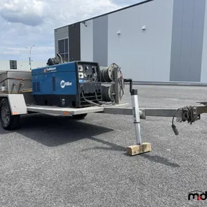 Soudeur / Générateur / Compresseur d'air monté sur remorque E/SUNRESERVED