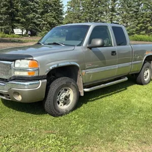 2003 GMC Sierra 2500 HD SLE pickup truck, 361,601 km showing,  VIN: 1GTHK29143E159230, Owner: Trevor R Halwas, Seller: Fraser Auction ________________