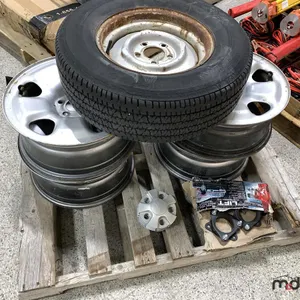 (4) Jeep Rims, 215/70R14 Tire On Rim & Ram 1500 2" Leveling Kit
 UNRESERVED