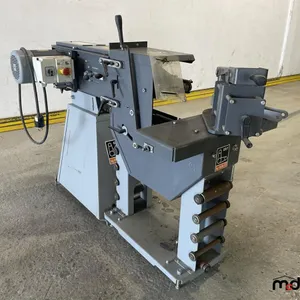 GRIT Ponceuse à bande 7" industrielle 2015UNRESERVED