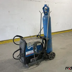 MIG soudeur Millermatic 255 de MILLER
UNRESERVED