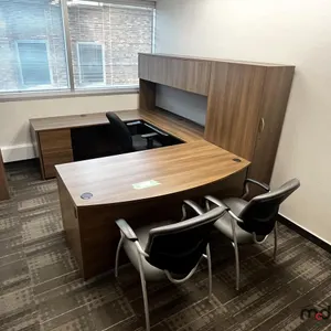 U-Shaped Desk w/ (2) Bookshelves
 UNRESERVED