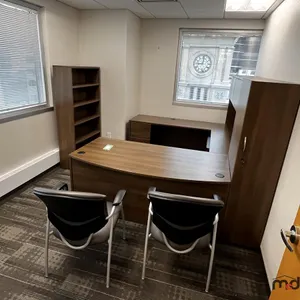 U-Shaped Desk w/ (2) Bookshelves
 UNRESERVED