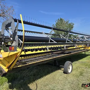 New Holland 94C 30' Draper Header/Transport
 UNRESERVED