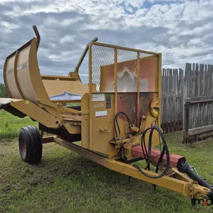 DuraTech Hay Buster 2650 Round Bale Processor
 UNRESERVED