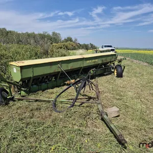 John Deere 40' Planter
 UNRESERVED
