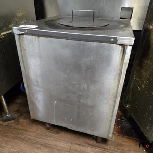Tandoori Oven
 UNRESERVED