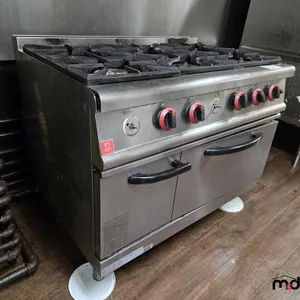 Justa 6-Burner Stove
 UNRESERVED