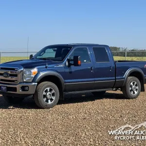 2016 FORD F250 LARIAT 4X4 CREW CAB PICKUP