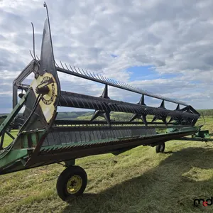 1987 John Deere S90 25' Pull Type Swather
 UNRESERVED