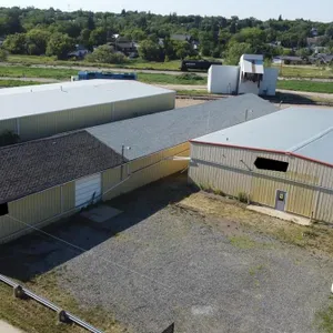 REAL ESTATE - 530 Caribou St. East Moose Jaw, SK 7000 Sq. Ft. Industrial Shop