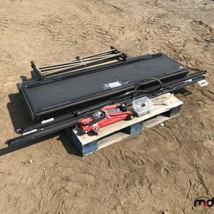 Ford Fold Up Tonneau Cover, Service Deck, Apex Roller Table
 UNRESERVED