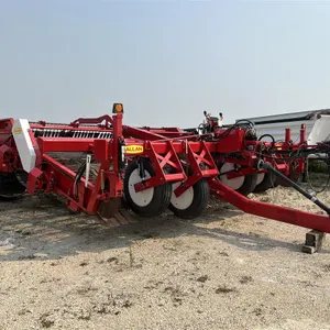 2022 Allan Six Row Windrower 
 UNRESERVED