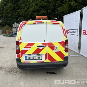 2020 Peugeot Partner 