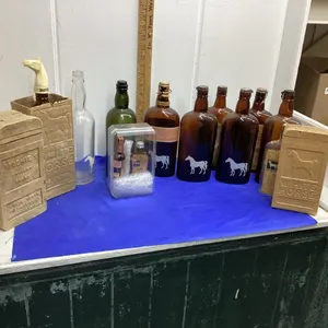 WHITE HORSE BOTTLE AND BOX COLLECTION