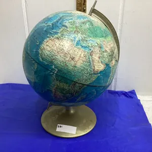 WORLD GLOBE