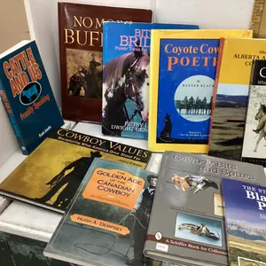 BOX OF BOOKS - WESTERN PICTORAL AND STORIES