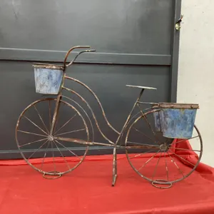 METAL DECOR BIKE W/ (3) SMALL PLANT HOLDERS