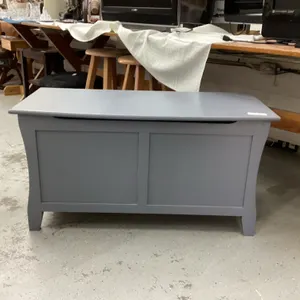 GREY PAINTED CHEST W/ BLANKET &amp; DUFFELL BAG