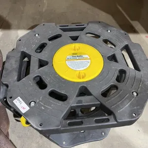 To 300 pound capacity tire dollies