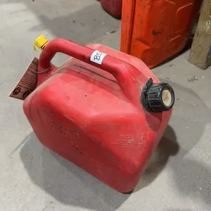 25 L gas can