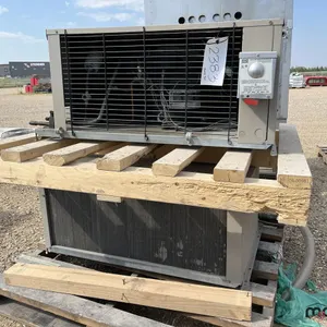 Pallet of (2) Heatcraft Bohn BHT015X6C and BHT025L6B Outdoor Condensing Unit
 UNRESERVED
