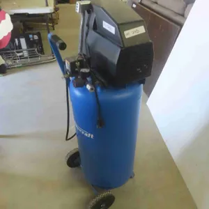 Mastercraft Portable 40 Gallon Air Compressor 