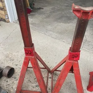 18-24" Jack Stands-Cannot Ship