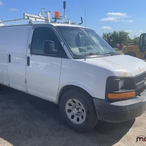 2009 Chevrolet Express 1500 Cargo Van 
 UNRESERVED
