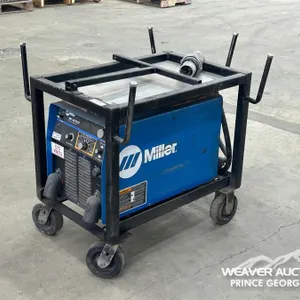MILLER XMT 456 CC/CV WELDER