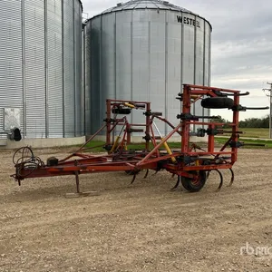 Morris 25 ft Chisel Plow