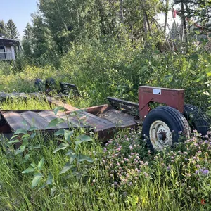 Swather Transport Trailer
 UNRESERVED