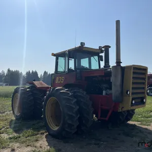 1980 835 Versatile Tractor
 UNRESERVED